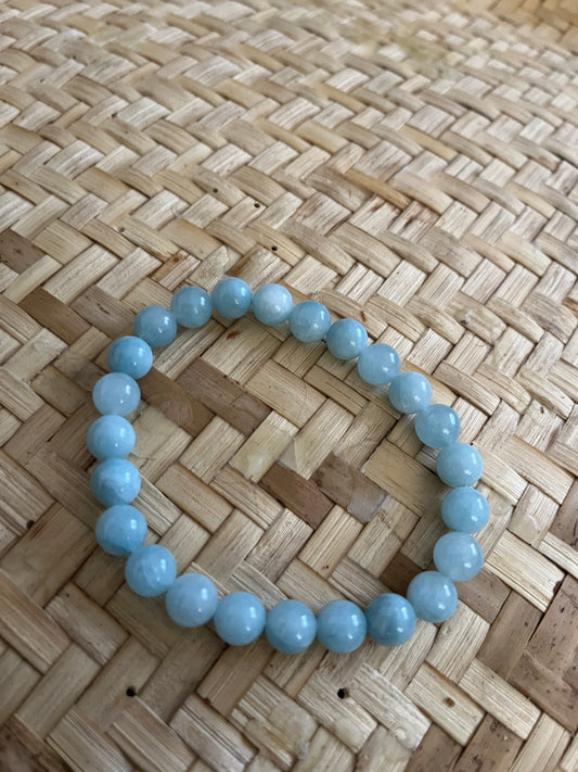 Aquamarine bead bracelet